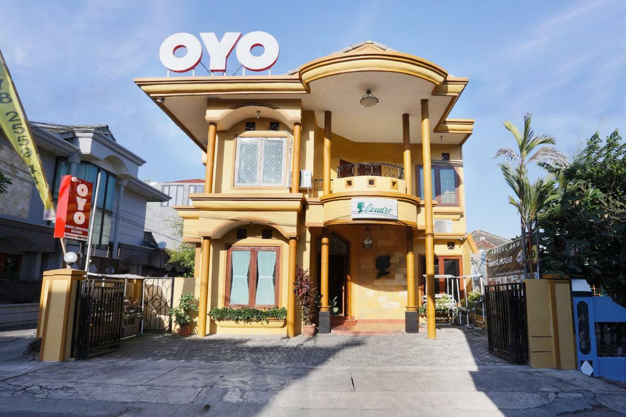 Oyo 1072 Kampung Condro Wulan Guesthouse Maguwo Экстерьер фото